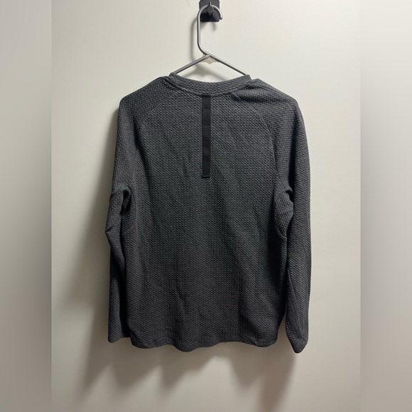 lululemon athletica Gray Men's Sweater - Picture 3 of 3
